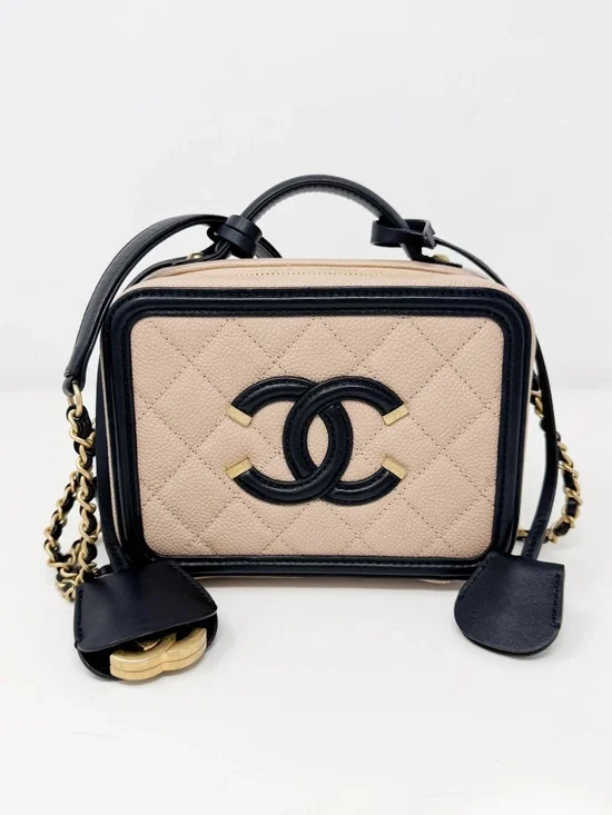 Chanel Beige Filigree Vanity Case - Picture 1 of 10